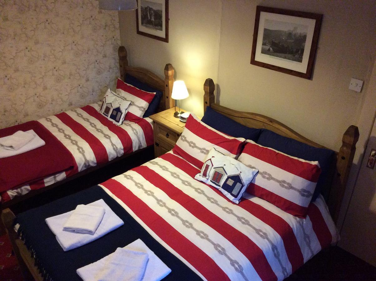 The Black Horse 3* Whitby